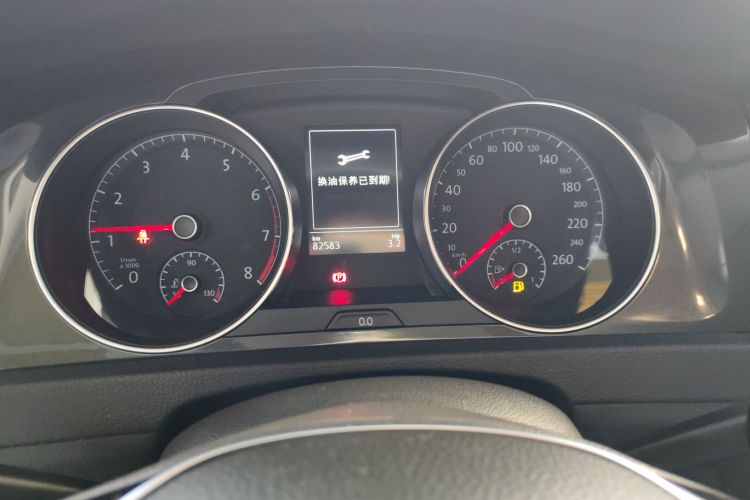 大众 高尔夫 2018款 230TSI 自动舒适型中控内饰14