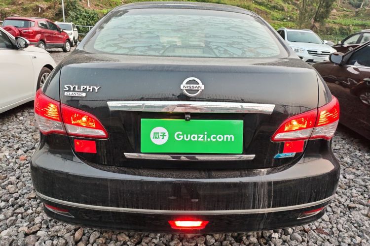 日产 轩逸 2012款 经典 1.6XE 手动舒适版车身外观6004