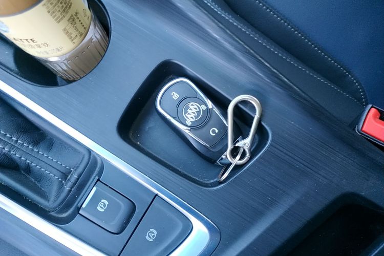 别克 微蓝6 2023款 改款 430km 出行版中控内饰7001