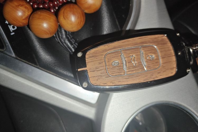 吉利汽车 远景 2018款 1.5L 自动尊贵型中控内饰11