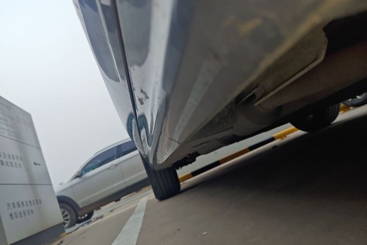 比亚迪 秦PLUS 2021款 DM-i 55KM 旗舰型局部细节9001