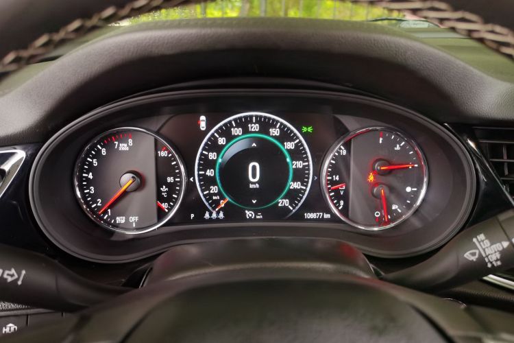 别克 君威 2019款 28T 尊享型 国VI中控内饰14