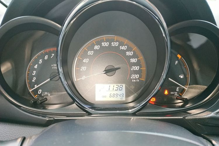 丰田 YARiS L 致炫 2020款 1.5L CVT领先版中控内饰14