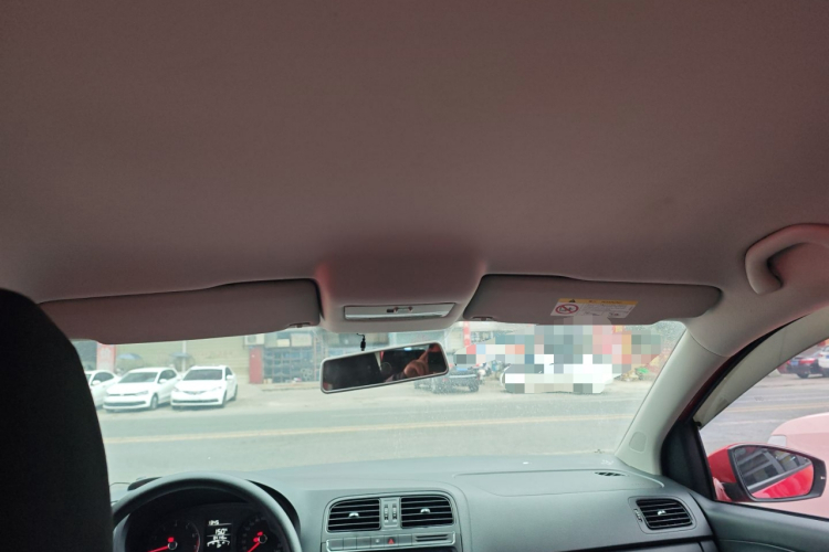 大众 Polo 2016款 1.4L 手动风尚型中控内饰22