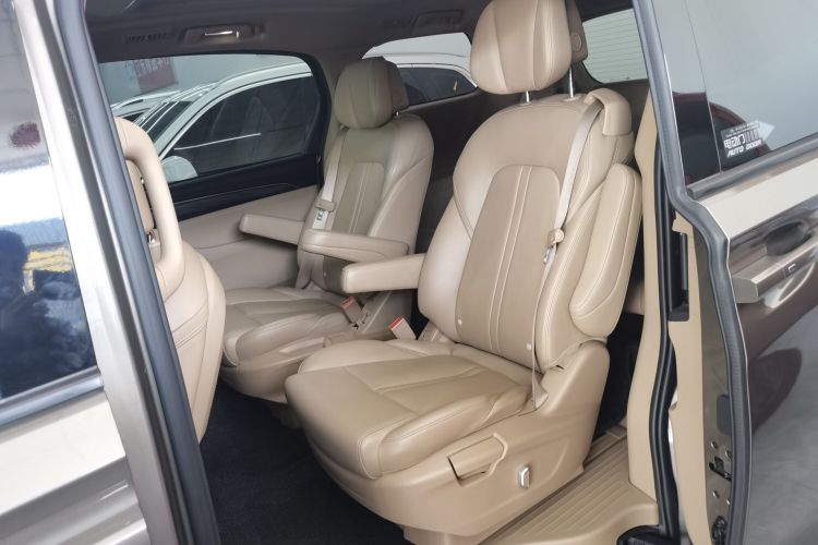 别克GL8 2020款 ES陆尊 653T 尊享型中控内饰21