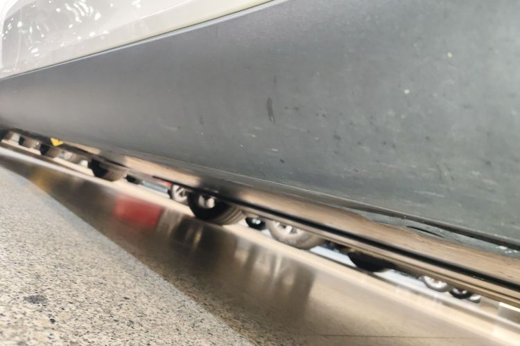 特斯拉 Model Y 2022款 改款 后轮驱动版局部细节9001