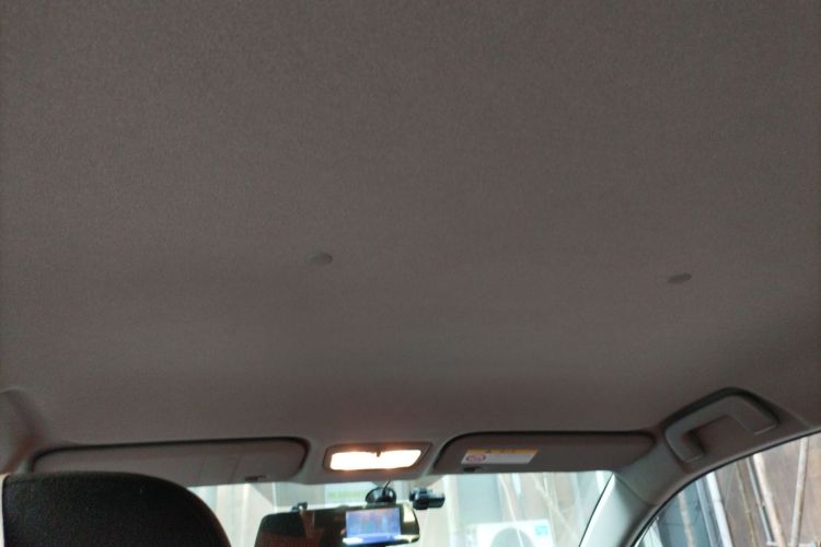 丰田 YARiS L 致炫 2017款 1.5E CVT劲速升级版中控内饰22