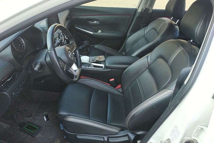 日产 轩逸 2021款 1.6L XL CVT悦享版中控内饰19