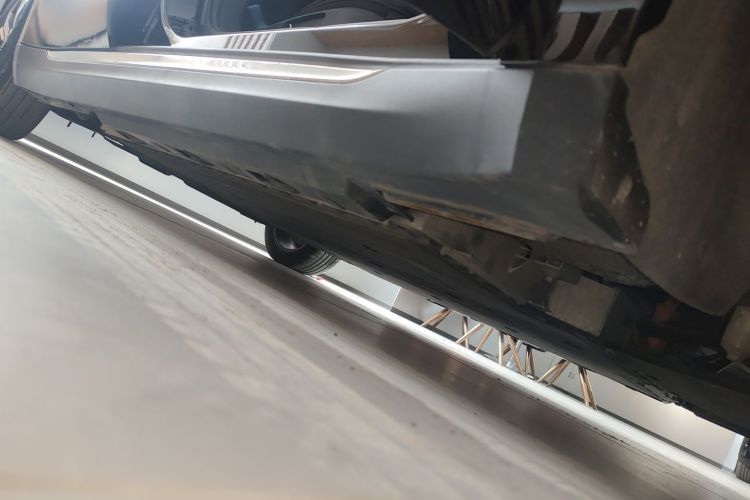 红旗E-QM5 2023款 改款 基础出行版局部细节9001