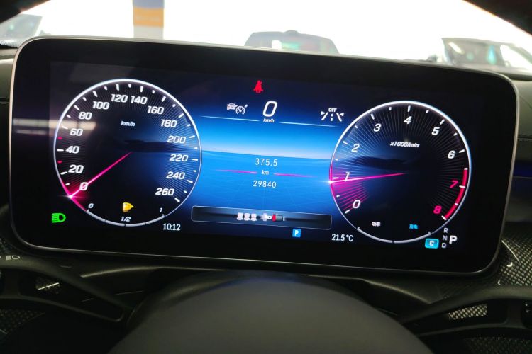 奔驰C级 2023款 改款 C 260 L 运动版中控内饰14