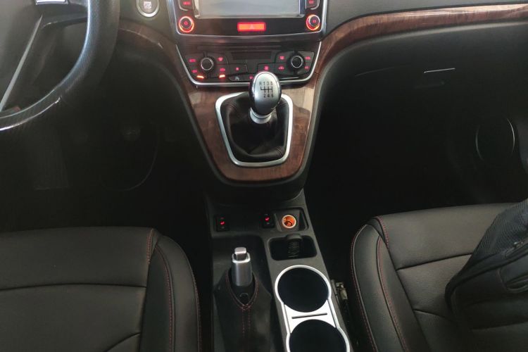 哈弗H6 2015款 改款 运动版 1.5T 手动两驱精英型局部细节18