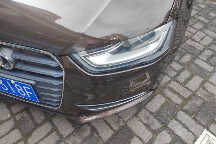 奥迪A4L 2015款 35 TFSI 自动舒适型局部细节36