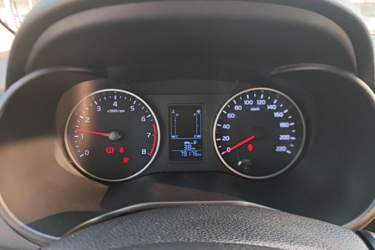 起亚 焕驰 2019款 1.4L 手动智享版Value 国VI局部细节14