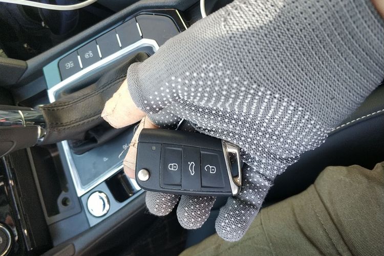 大众 凌渡 2019款 280TSI DSG舒适版 国VI中控内饰11