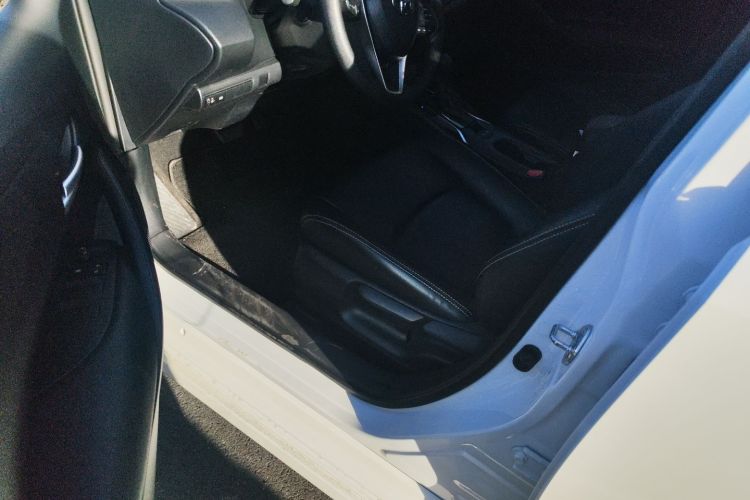 丰田 卡罗拉 2021款 1.2T S-CVT先锋PLUS版中控内饰20