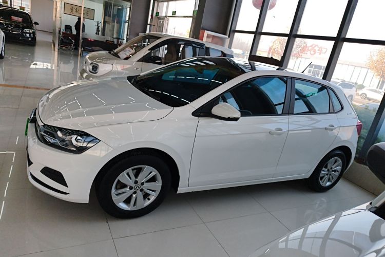 大众 Polo 2019款 Plus 1.5L 自动全景乐享版车身外观4