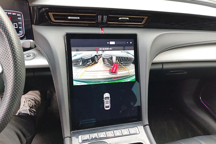 红旗H5 2023款 1.5T DCT智联旗韵版中控内饰16