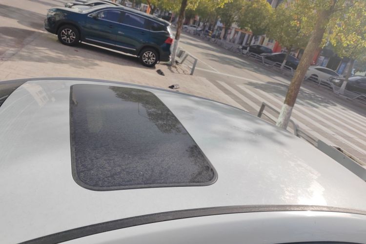 吉利汽车 帝豪 2020款 1.5L 手动豪华型局部细节57