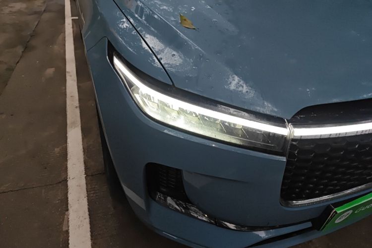 理想汽车 理想ONE 2021款 增程6座版车身外观8