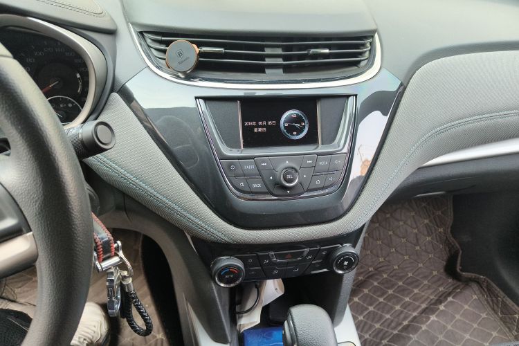 雪佛兰 迈锐宝 2018款 530T 自动舒适版中控内饰16