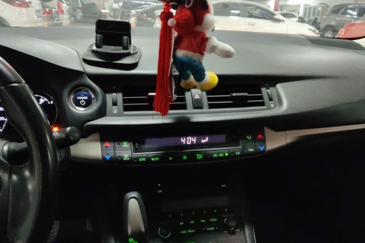 雷克萨斯CT 2017款 CT200h 精英版 单色 国V局部细节16