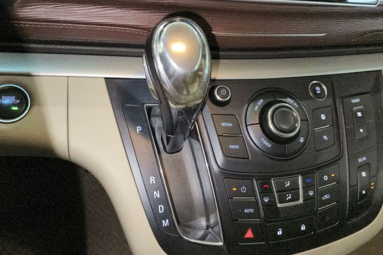 别克GL8 2018款 28T 豪华型 国VI局部细节18