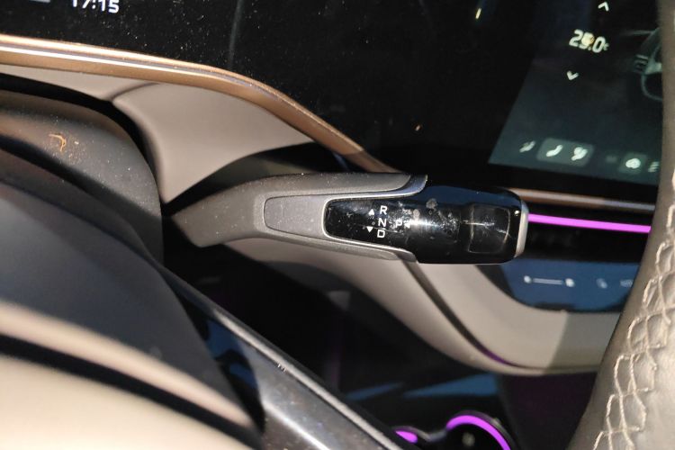 红旗EH7 2024款 690 Pro局部细节18