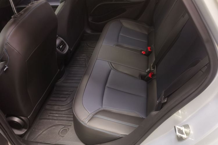 别克 微蓝6 2024款 450km 越享版 PLUS中控内饰21