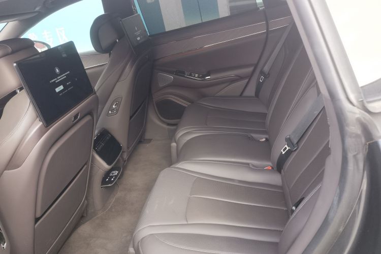 腾势Z9 2024款 1100km 四驱Ultra版中控内饰21