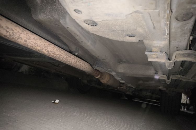 荣威RX5 2016款 20T 两驱手动互联网智惠版局部细节9002