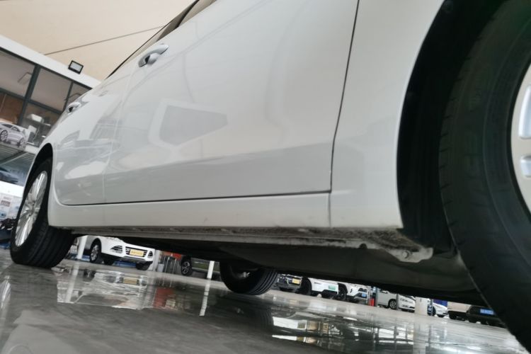 别克 英朗 2016款 15N 自动豪华型局部细节9001