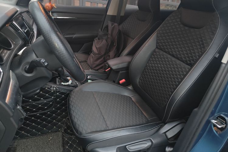 斯柯达 柯米克 2018款 1.5L 自动舒适版 国V中控内饰19