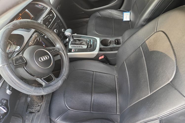 奥迪A4L 2015款 35 TFSI 自动标准型局部细节19