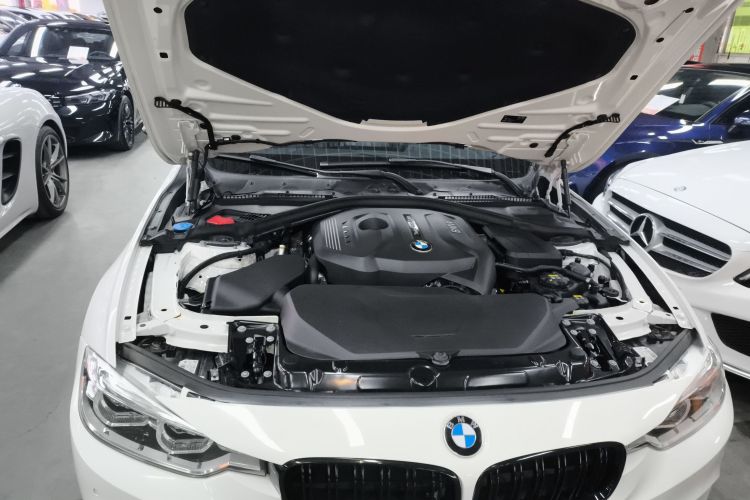 宝马3系 2017款 320i M运动型局部细节24