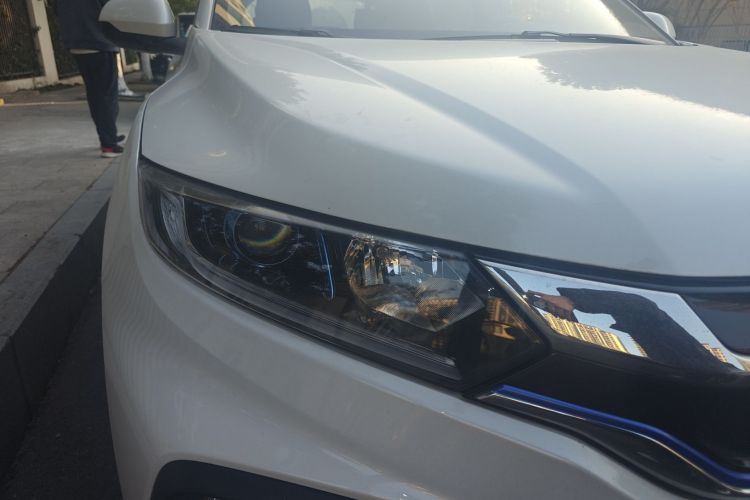 思铭 东风本田X-NV 2020款 风驰版车身外观8