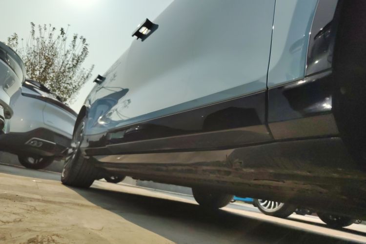 岚图汽车 岚图FREE 2022款 四驱超长续航纯电版局部细节9001