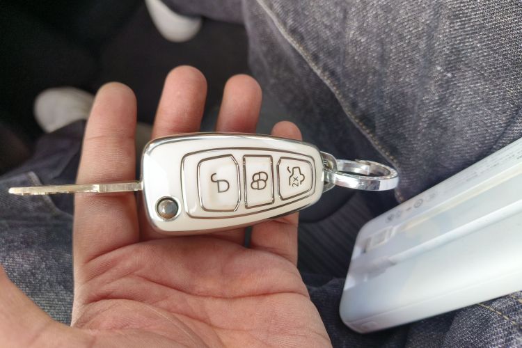 福特 福克斯 2012款 三厢 1.6L 自动风尚型中控内饰11