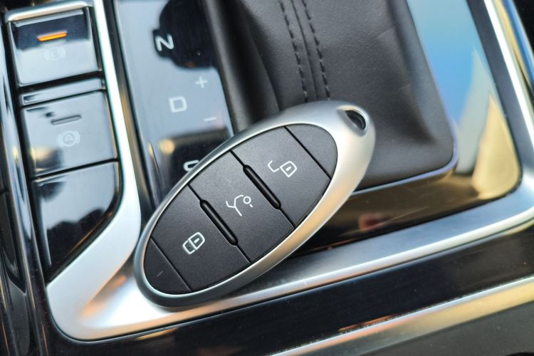 奔腾B70 2022款 第三代 1.5T 自动乐享型中控内饰7001