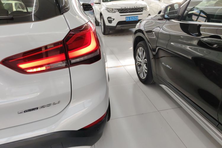 宝马X1 2021款 sDrive20Li 时尚型车身外观9