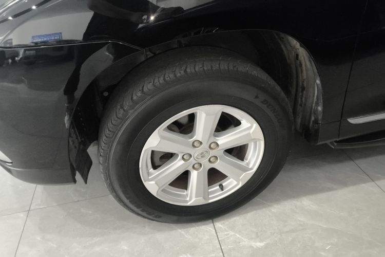 丰田 汉兰达 2012款 2.7L 两驱5座精英版车身外观6002