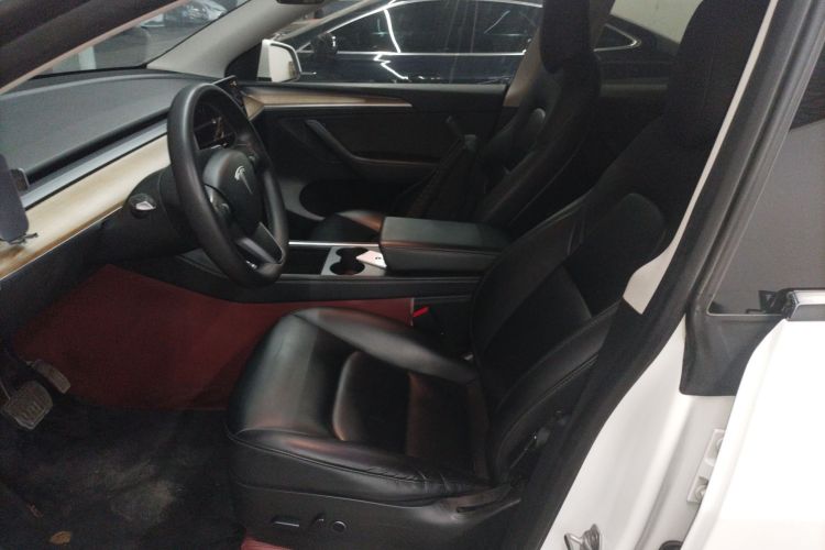 特斯拉 Model Y 2022款 长续航全轮驱动版局部细节19