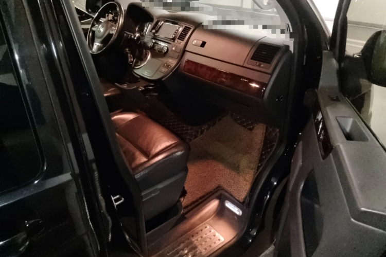 大众 迈特威 2012款 2.0TSI 两驱豪华版局部细节9005