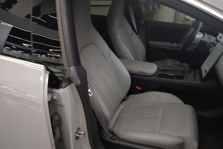 蔚来ET5 2022款 75kWh局部细节41