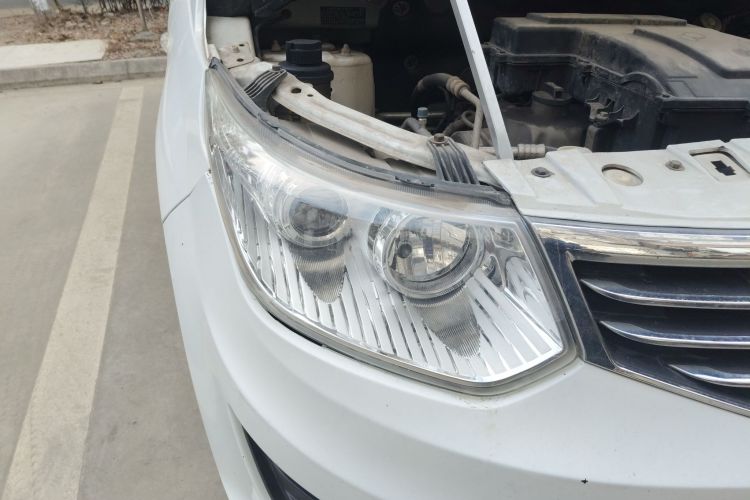 凯翼C3 2015款 1.5L AMT金钻版车身外观8