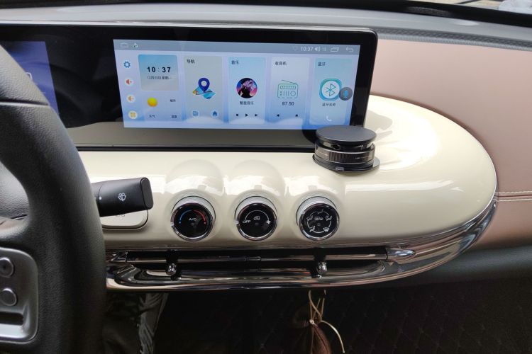 五菱汽车 五菱缤果 2023款 333km 悦享+款中控内饰16