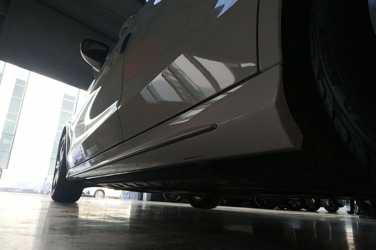 奔驰C级 2020款 C 260 L 运动版局部细节9002