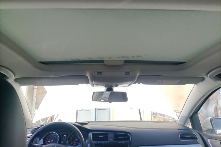 大众 高尔夫 2019款 280TSI DSG舒适型 国VI局部细节22