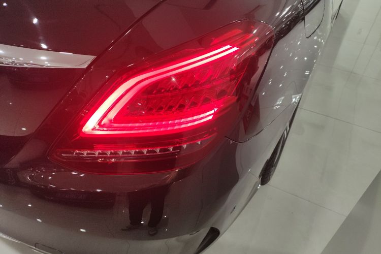 奔驰C级 2020款 改款 C 260 L 运动版车身外观6006