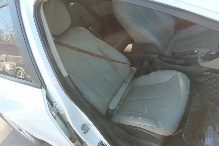 别克 英朗 2019款 15T 双离合互联精英型 国VI局部细节41