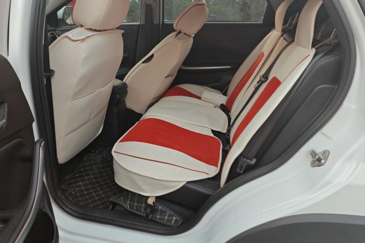 奇瑞 瑞虎3X 2020款 质享版 1.5L CVT尊贵版中控内饰21